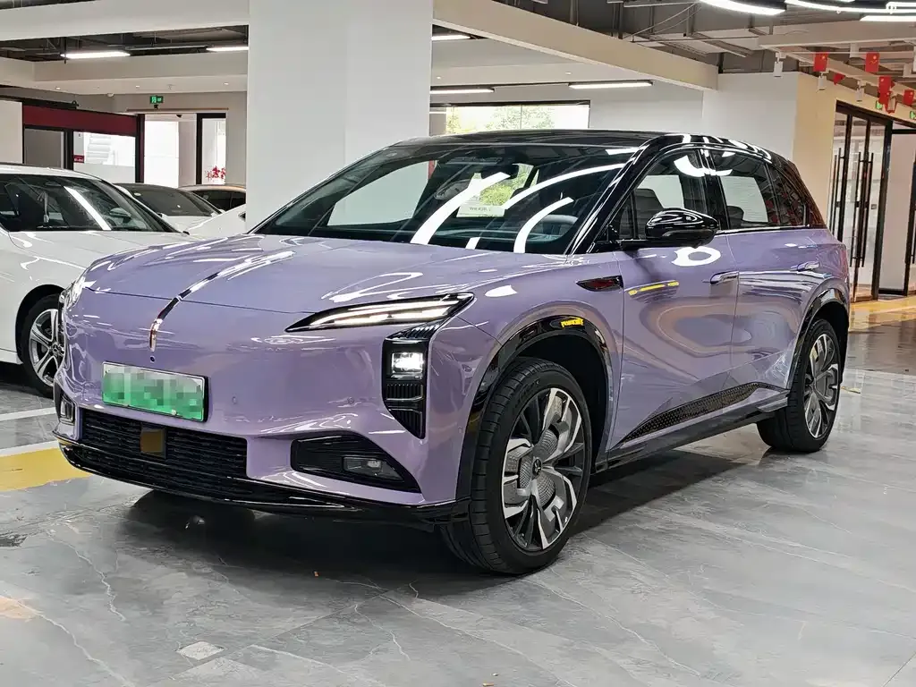 Hongqi Tiangong 08