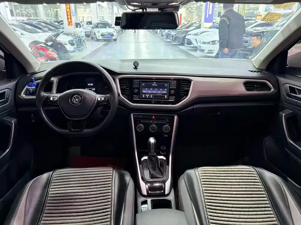 Volkswagen T-Roc 2021 из CN, фото 7