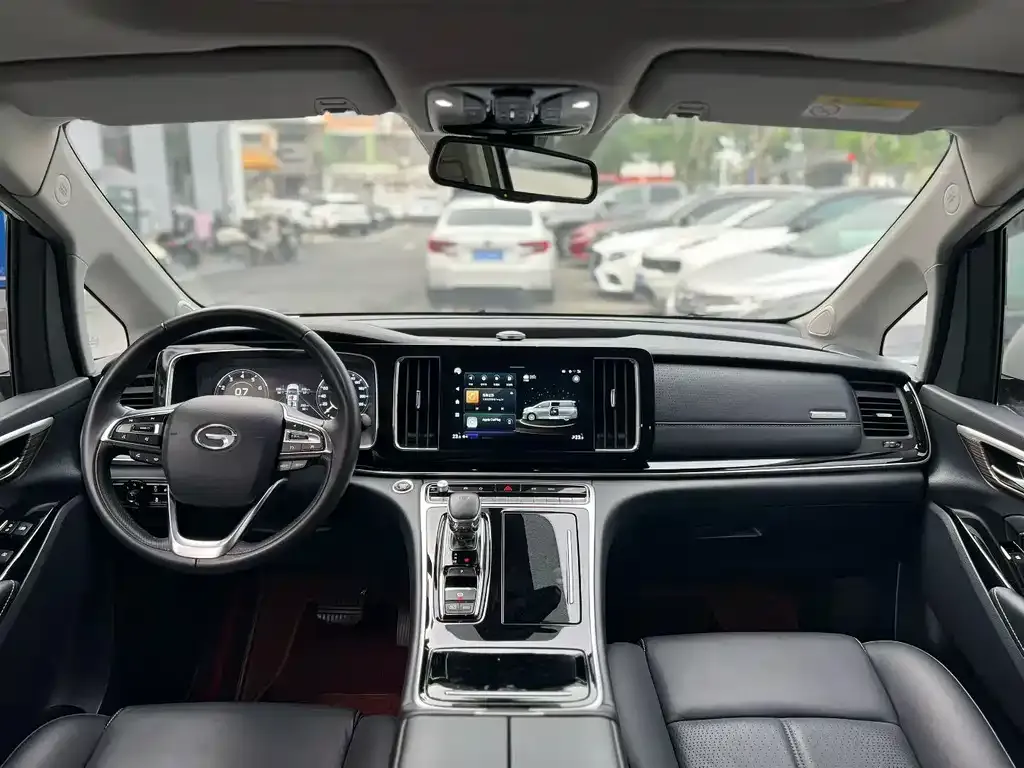 GAC Motor Trumpchi M8 — фото 2