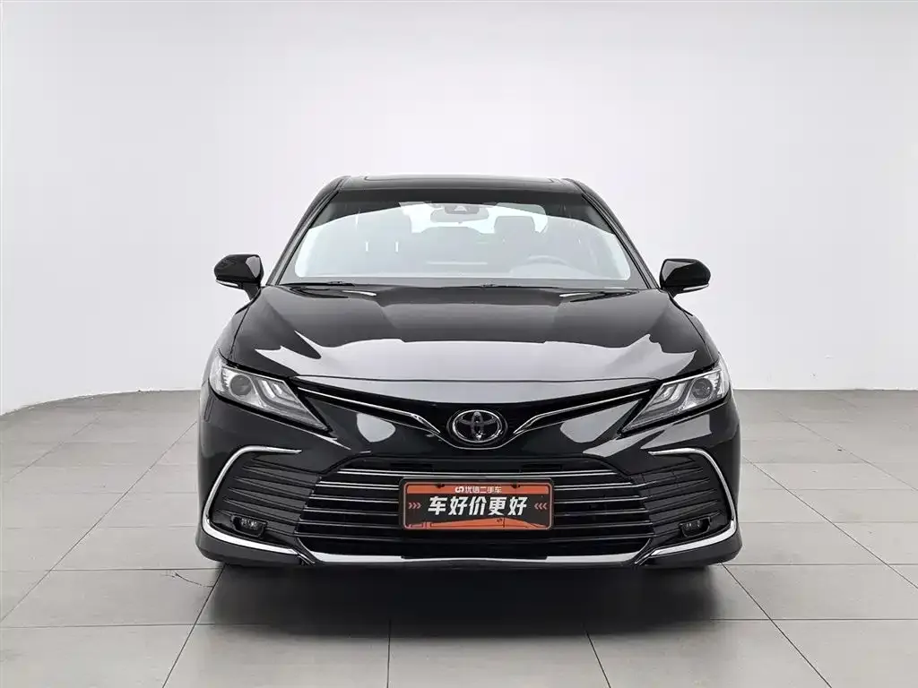 Toyota Camry 2023 из CN, фото 4
