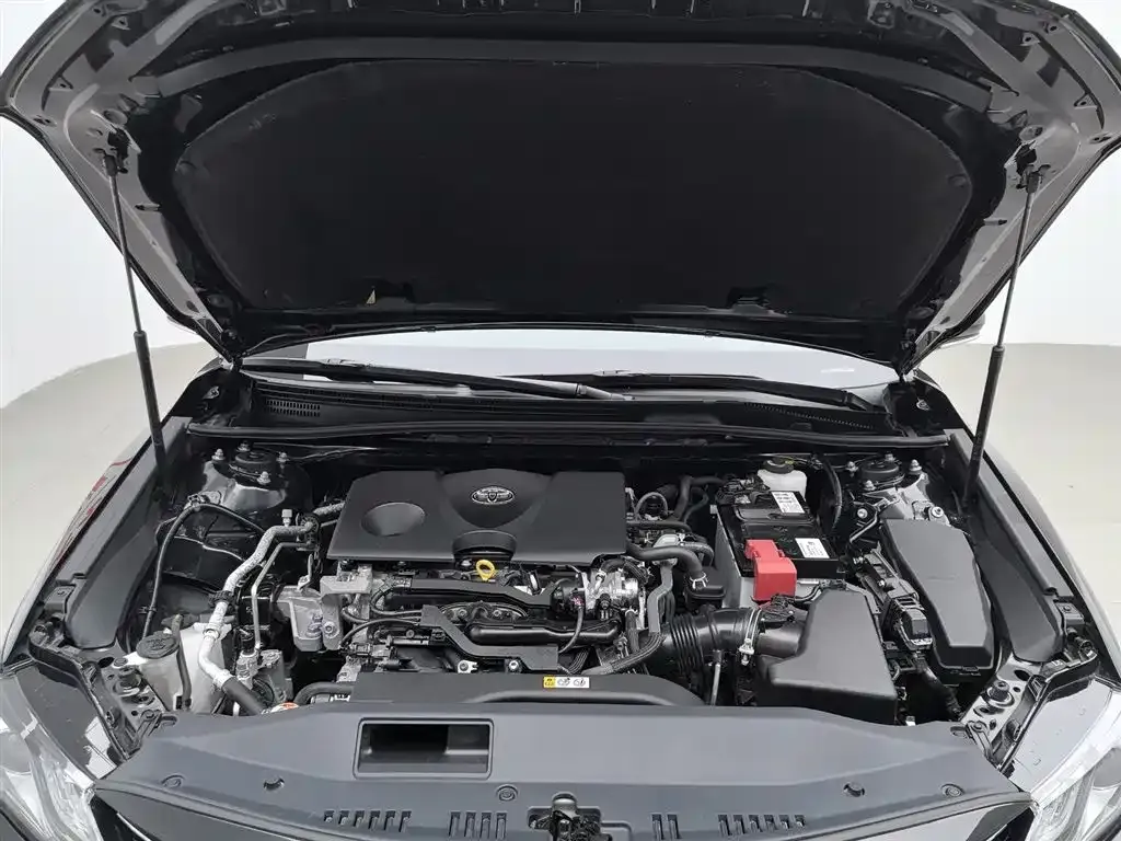 Toyota Camry 2023 из CN, фото 8