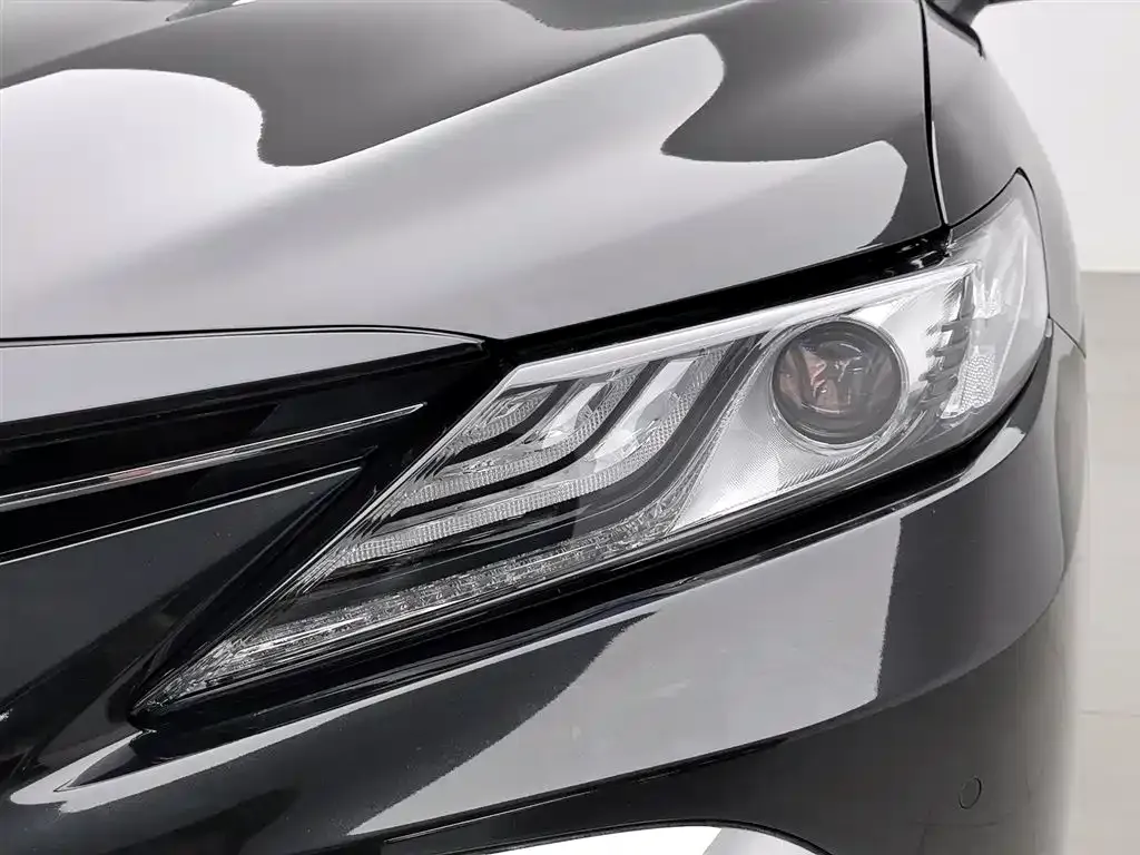 Toyota Camry 2023 из CN, фото 10