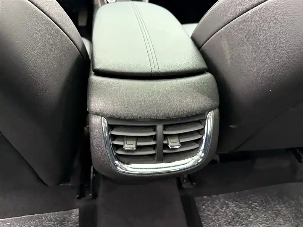 Chevrolet Malibu XL — фото 4