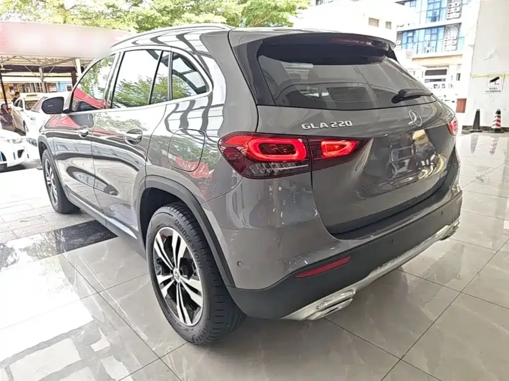 Mercedes-Benz GLA 2023 из CN, фото 8