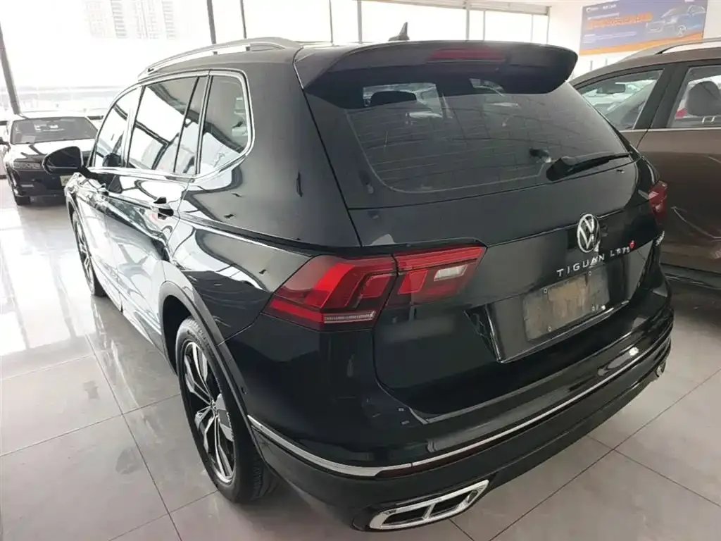 Volkswagen Tiguan L 2024 из CN, фото 3