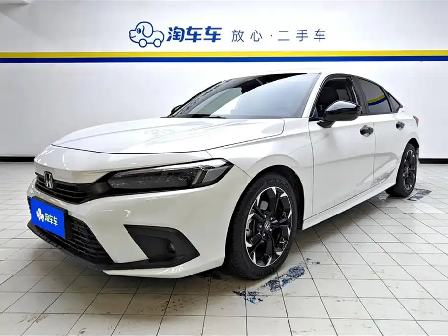 Honda Civic — фото 1