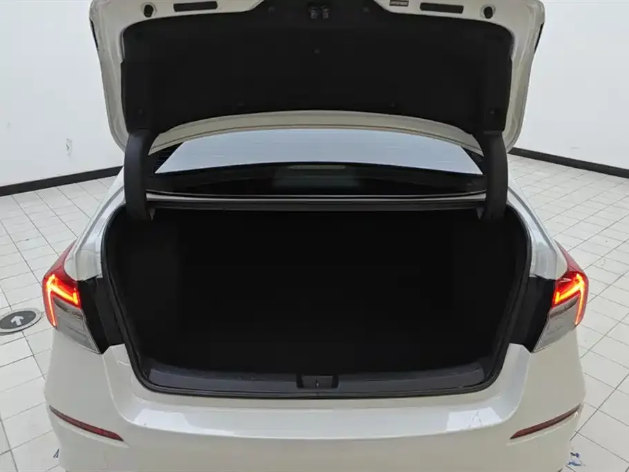 Honda Civic — фото 4