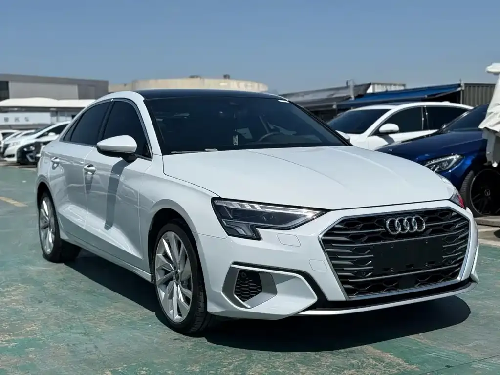 Audi A3 2023 из CN, фото 10