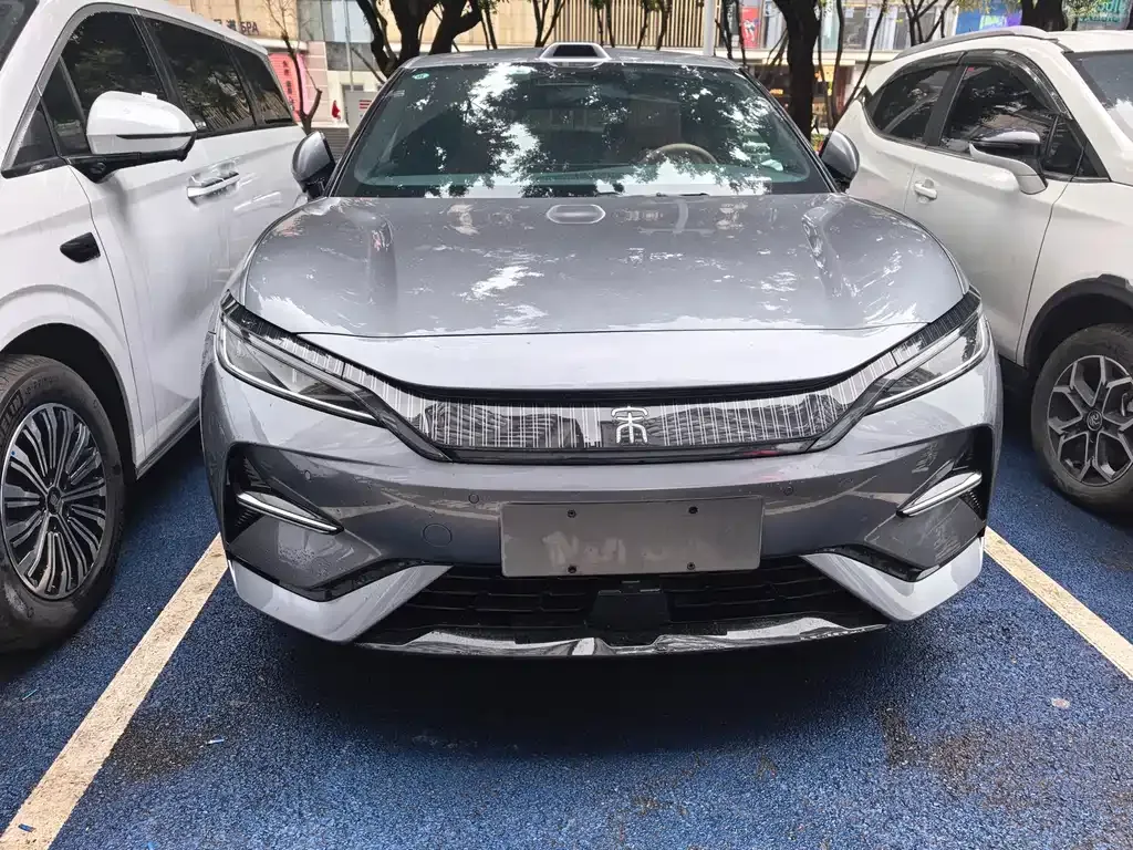 BYD L EV 2025 из CN, фото 5