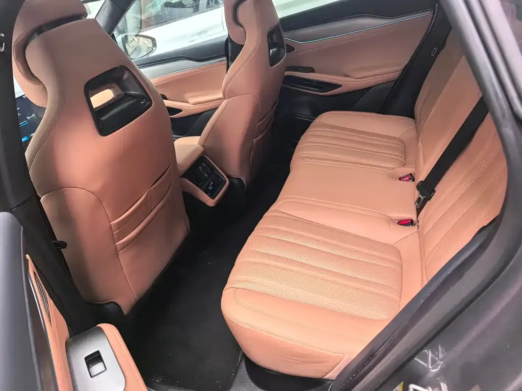 BYD L EV 2025 из CN, фото 3