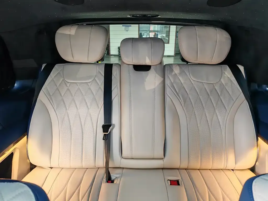 Mercedes-Benz V-Class 2021 из CN, фото 10