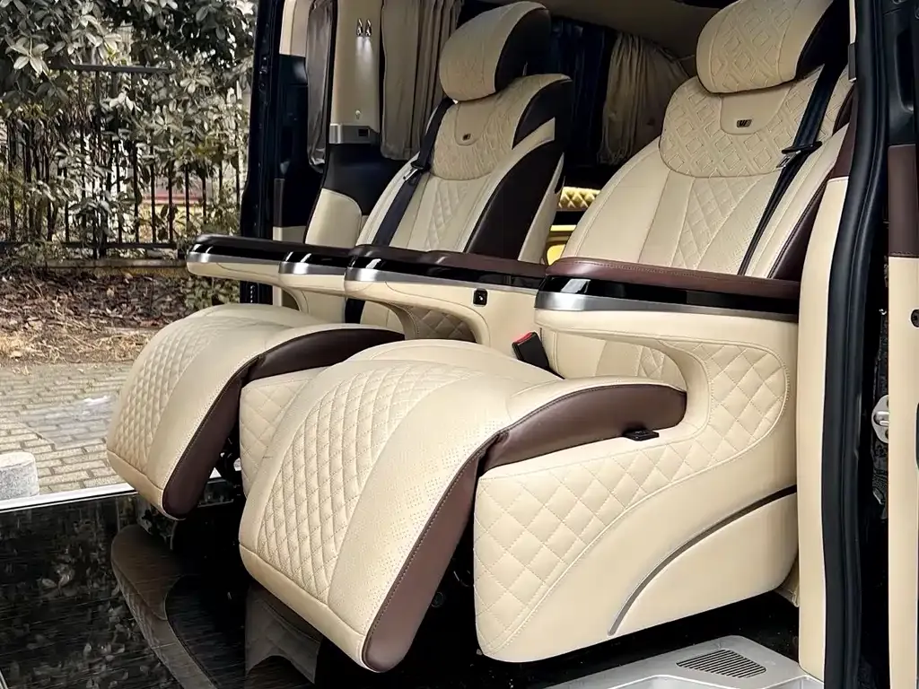 Mercedes-Benz Vito 2022 из CN, фото 4