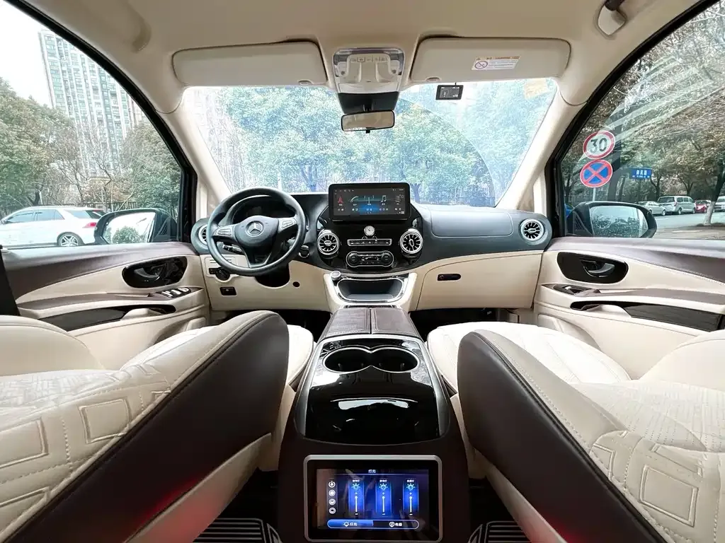 Mercedes-Benz Vito 2022 из CN, фото 8
