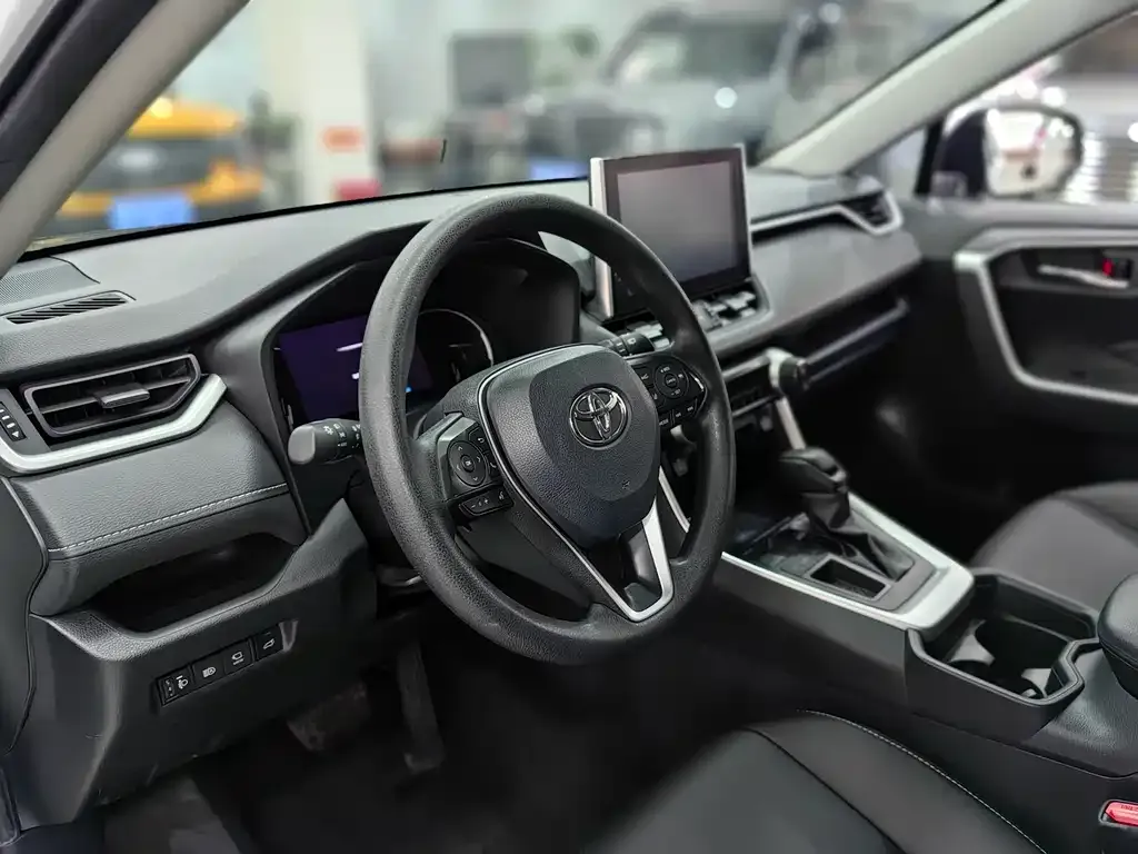 Toyota RAV4 2021 из CN, фото 9