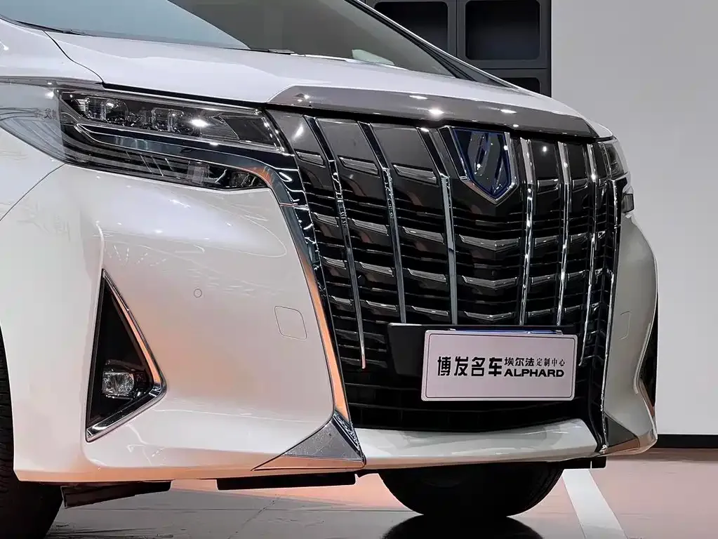 Toyota Alphard 2022 из CN, фото 10