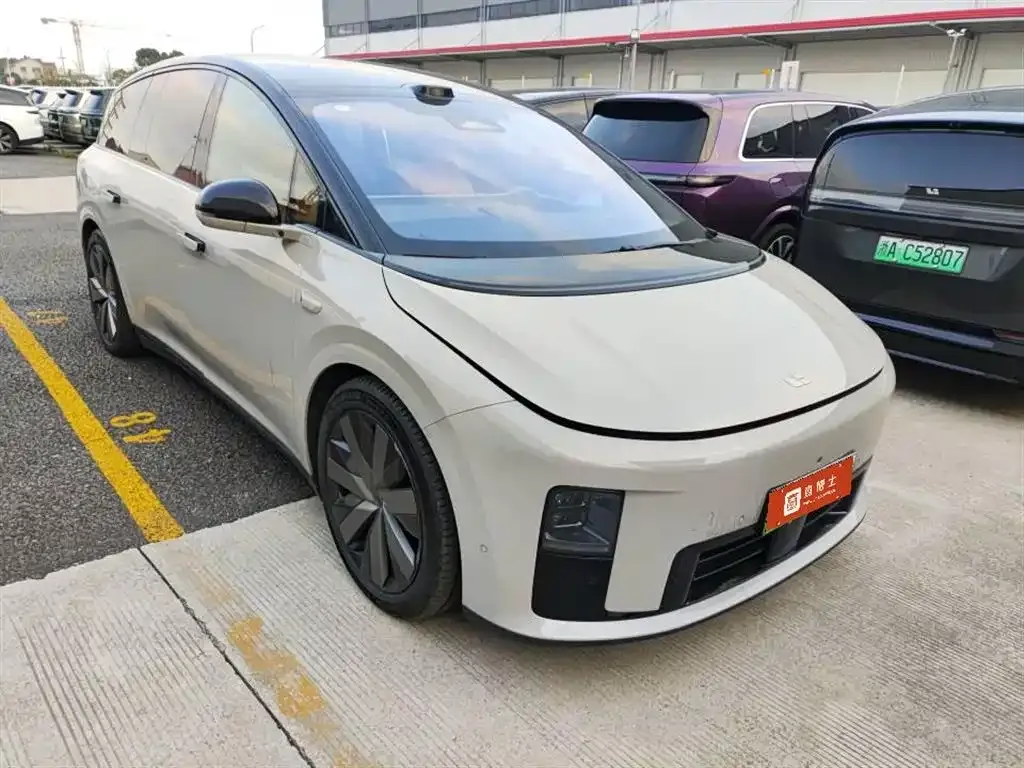 Li Auto i8 2025 из CN, фото 2