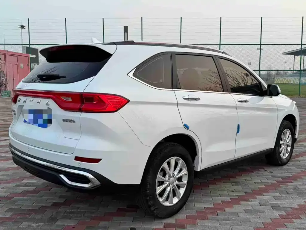 Haval M6 — фото 5