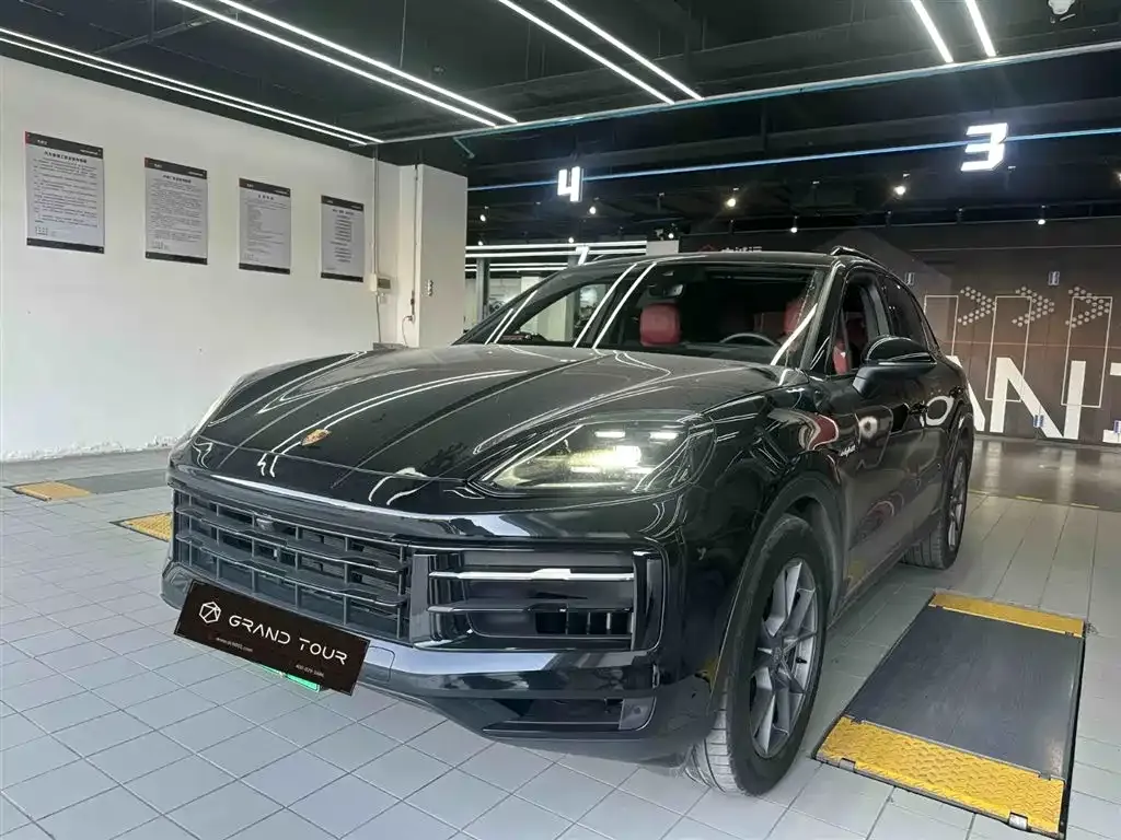 Porsche Cayenne Hybrid — фото 1