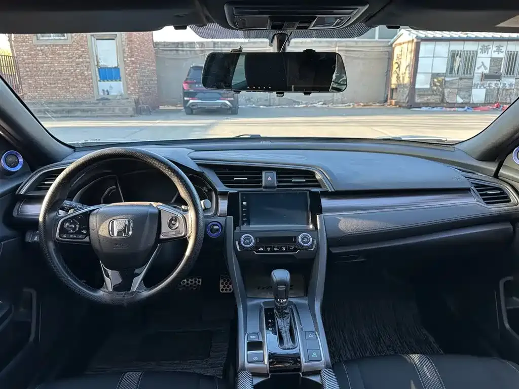 Honda Civic — фото 2