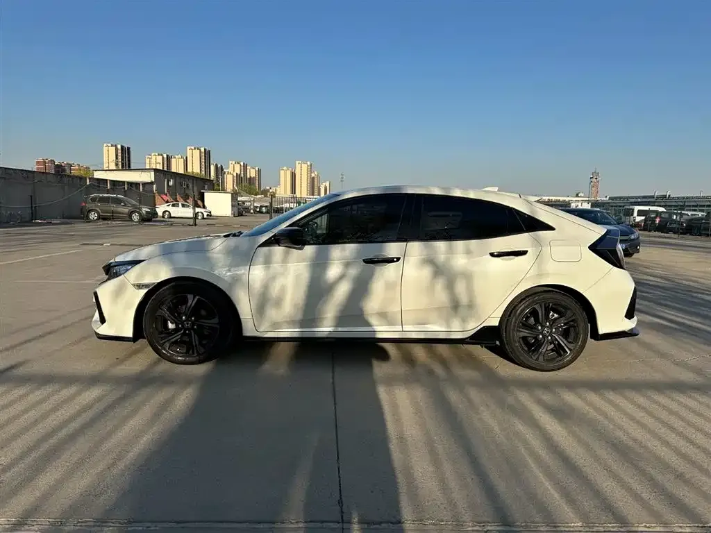 Honda Civic — фото 3