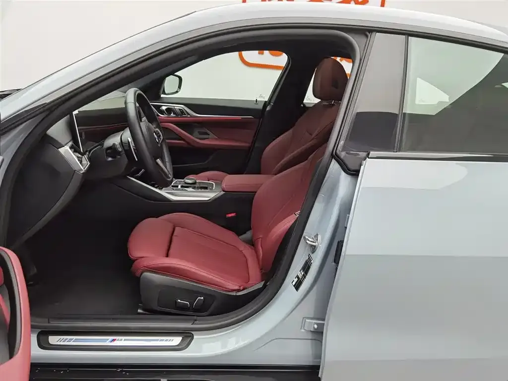 BMW 4 Series 2024 из CN, фото 4