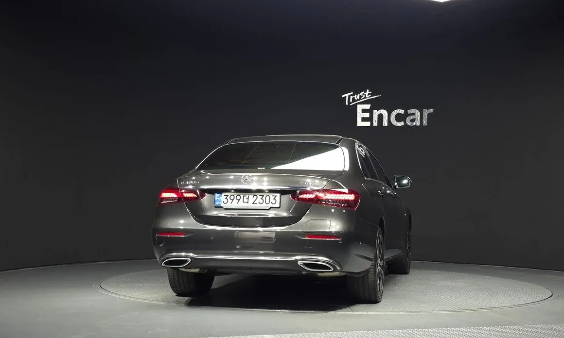 Mercedes-Benz E-Class 2021 из KR, фото 3