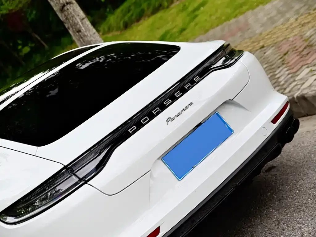 Porsche Panamera 2023 из CN, фото 3