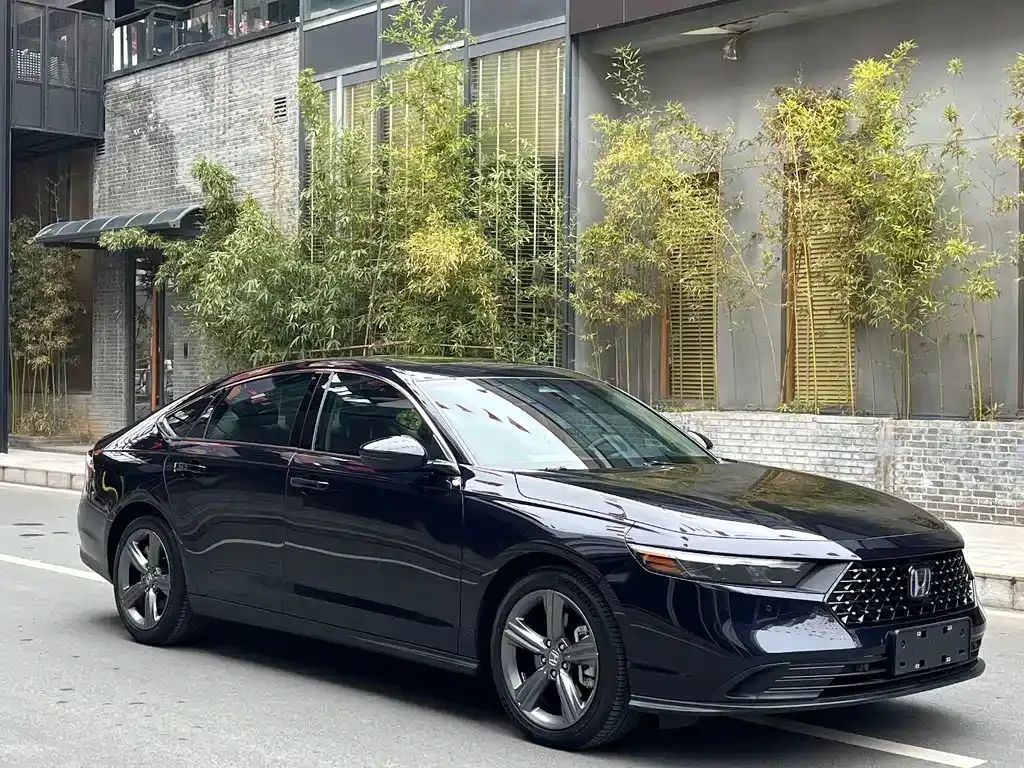 Honda Accord New Energy 2024 из CN, фото 6