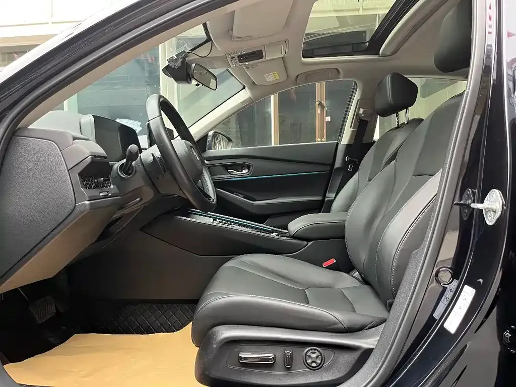 Honda Accord New Energy 2024 из CN, фото 8