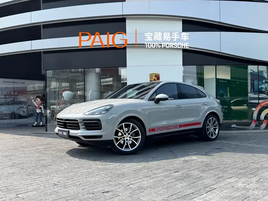 Porsche Cayenne — фото 1