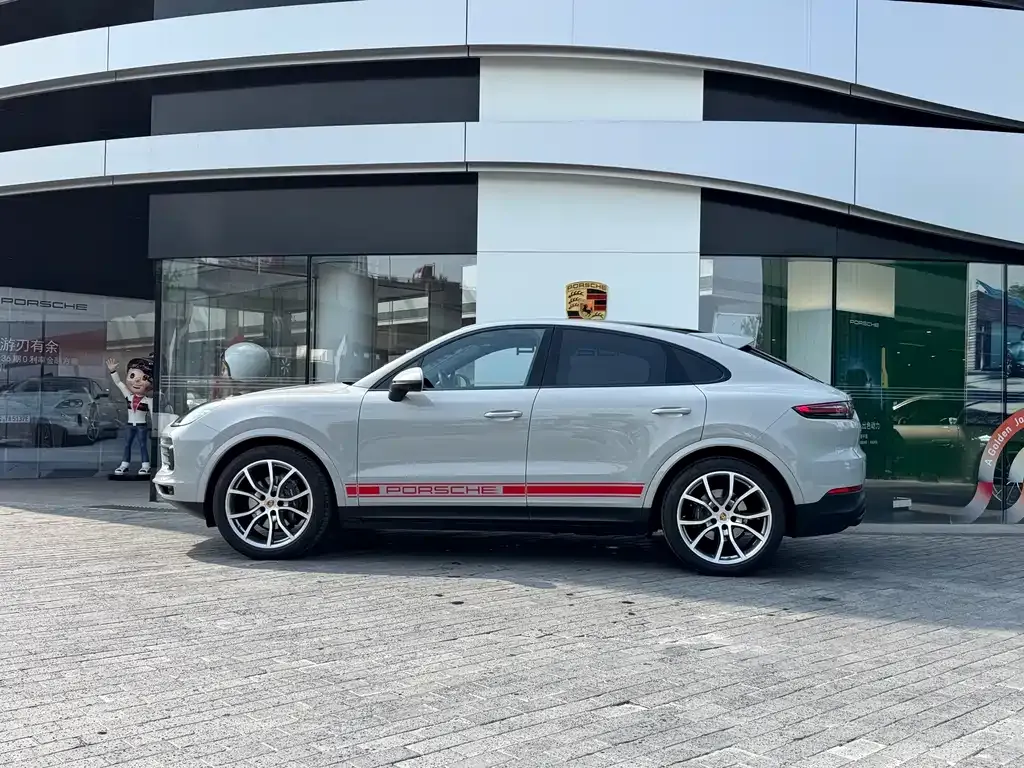 Porsche Cayenne — фото 3