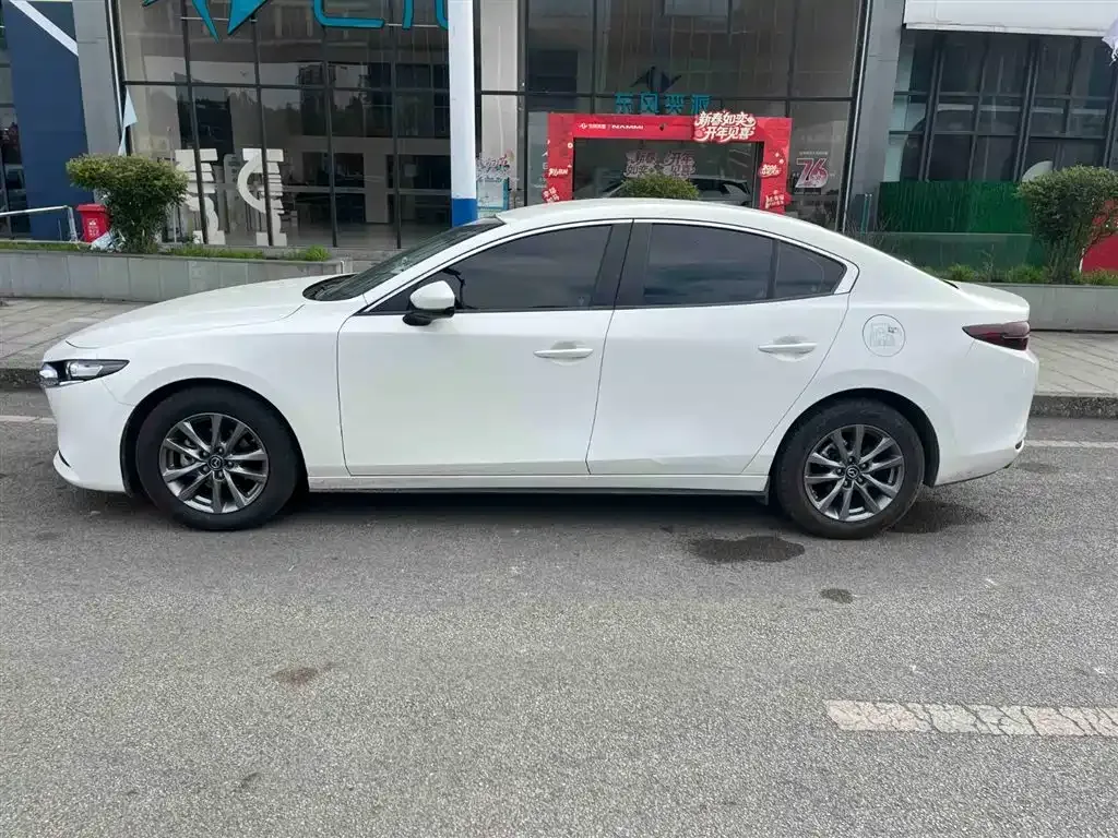 Mazda 3 Axela 2021 из CN, фото 8