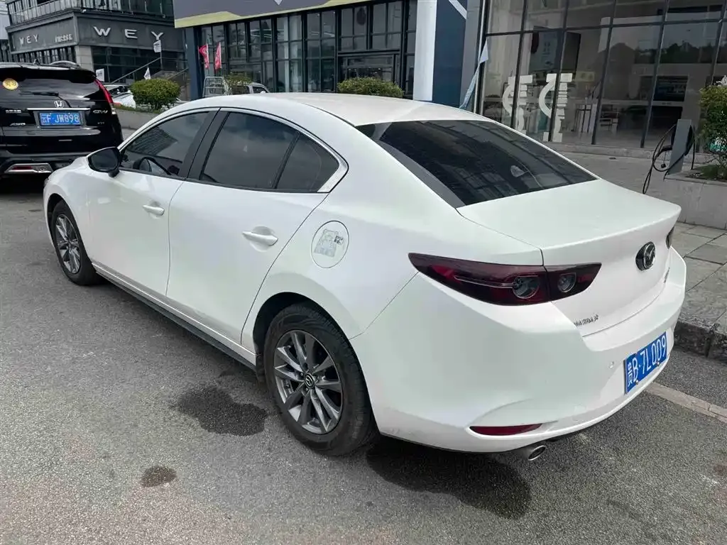 Mazda 3 Axela 2021 из CN, фото 5