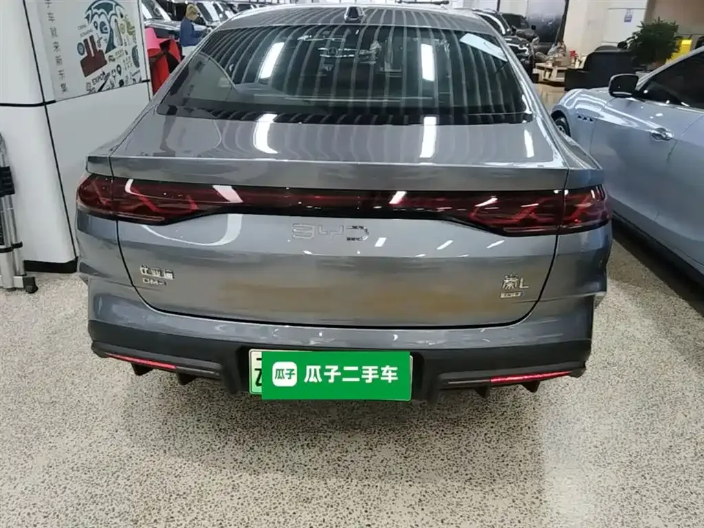 BYD Qin L — фото 10