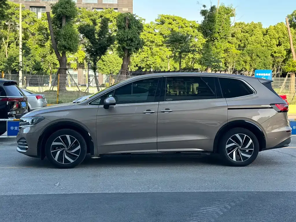 Volkswagen Viloran 2021 из CN, фото 10