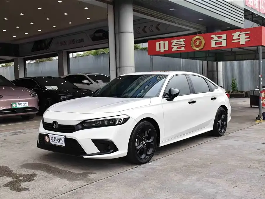 Honda Civic — фото 1