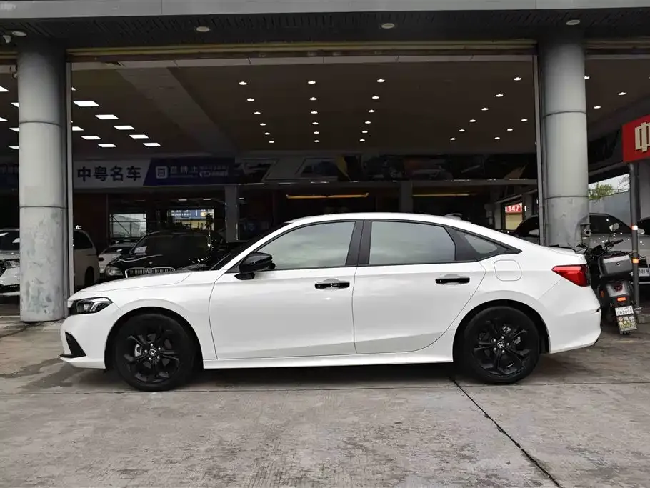 Honda Civic — фото 9