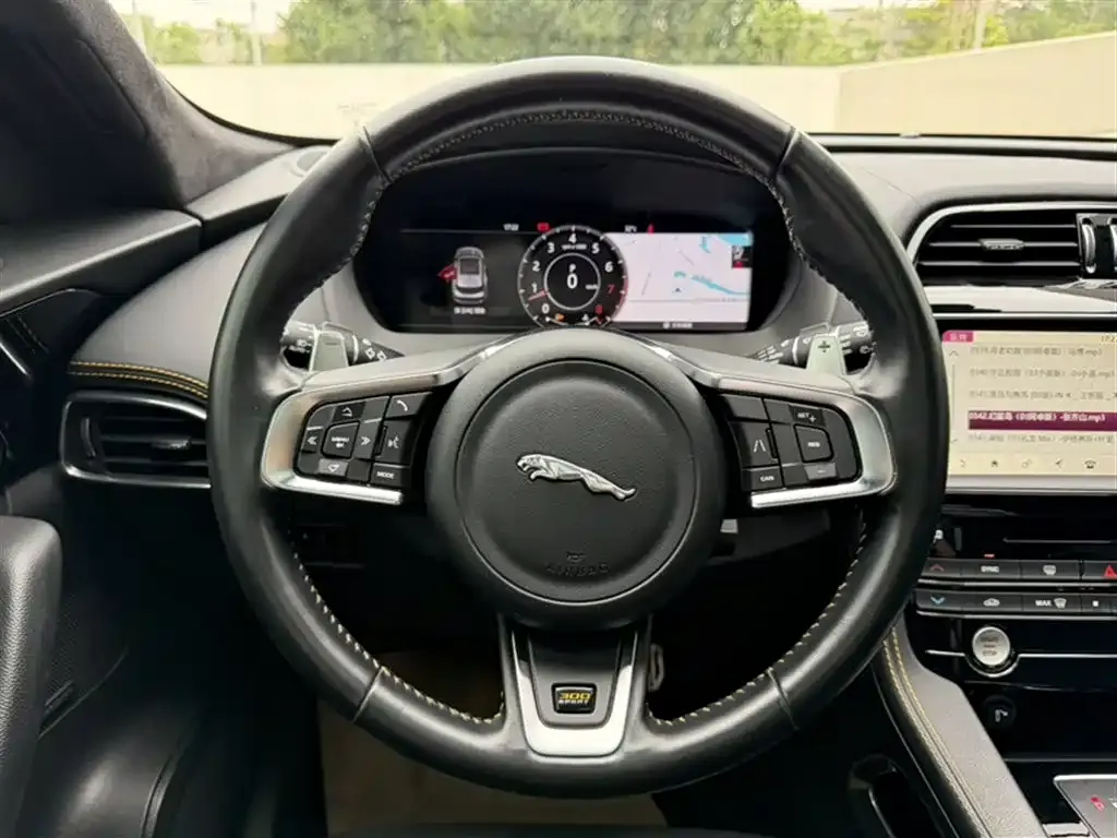 Jaguar F-PACE 2021 из CN, фото 6