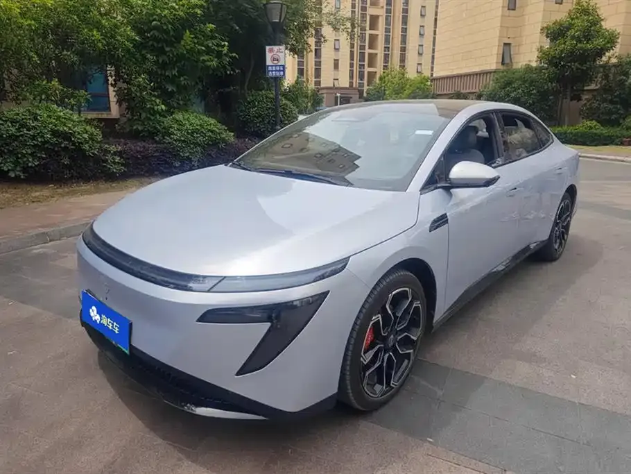 Nissan N7