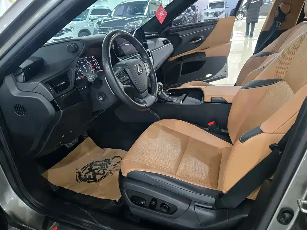 Lexus ES 2024 из CN, фото 9