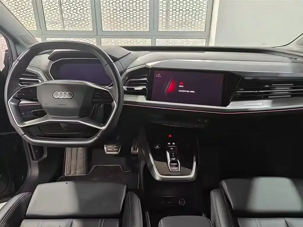 Audi Q4 e-tron 2024 из CN, фото 10
