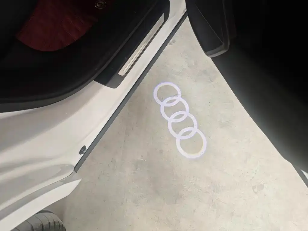 Audi Q5L 2023 из CN, фото 2