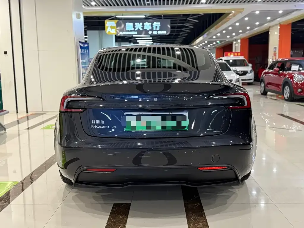 Tesla Model 3 2025 из CN, фото 6