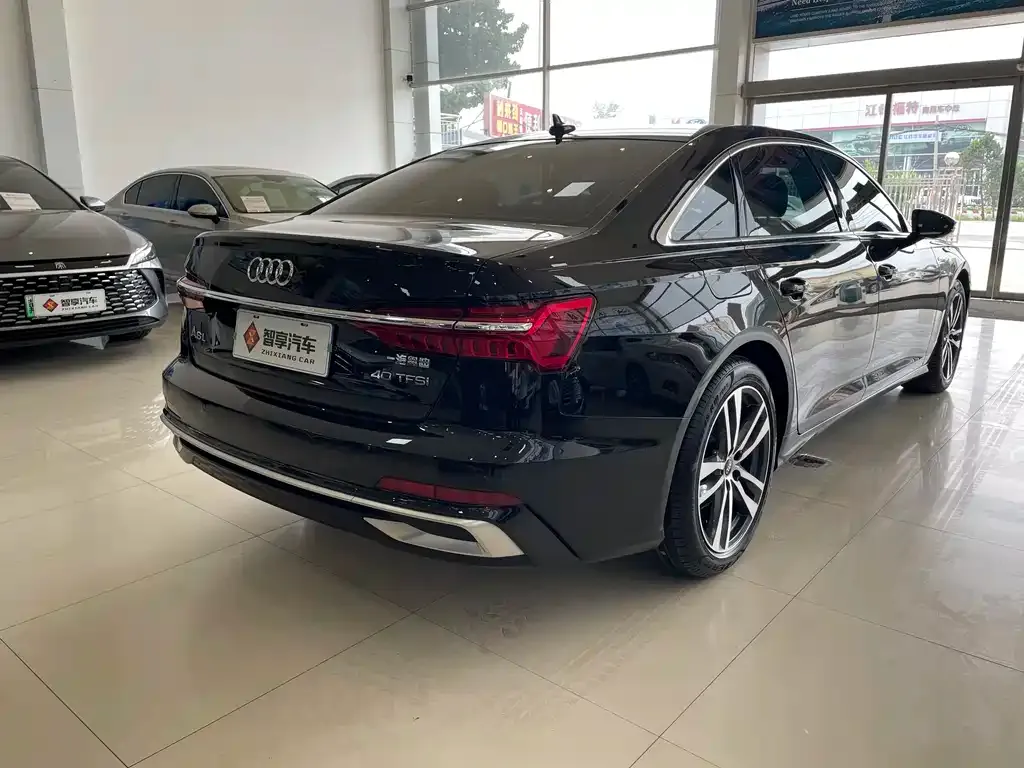 Audi A6L 2024 из CN, фото 4