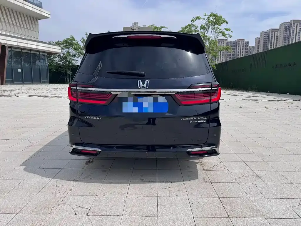 Honda Odyssey — фото 2