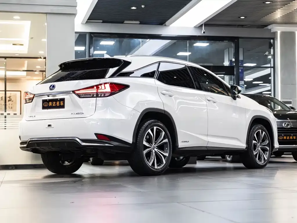 Lexus RX — фото 4