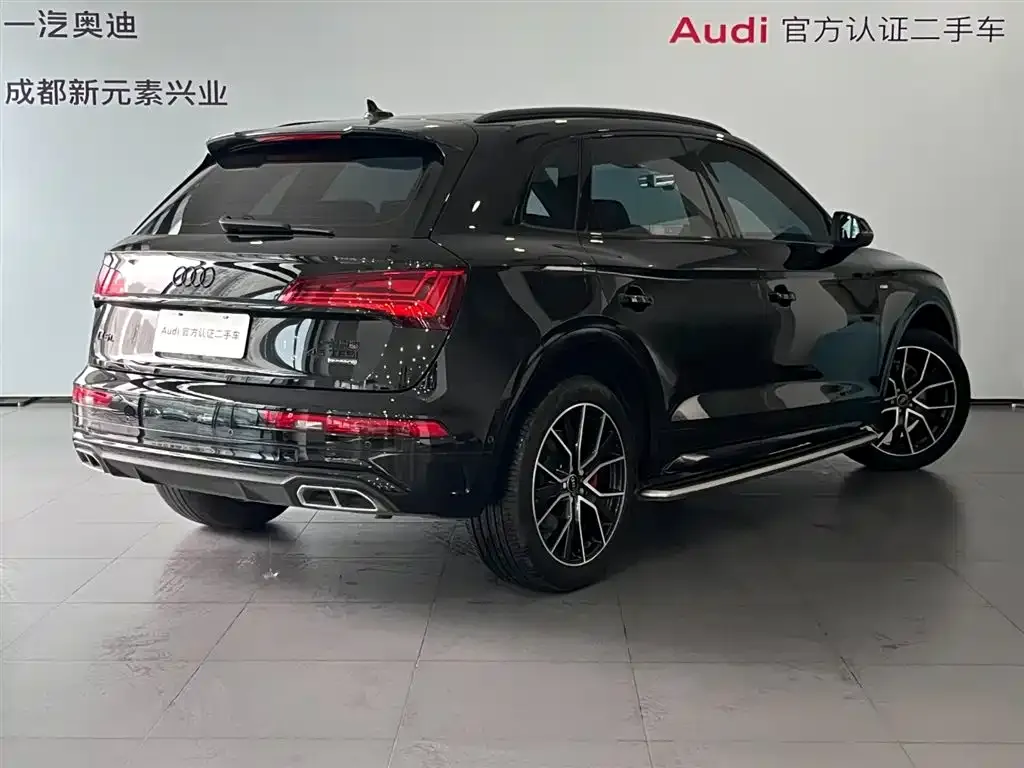 Audi Q5L — фото 3