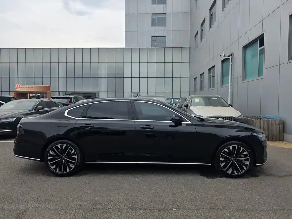 Volvo S90 PHEV — фото 3