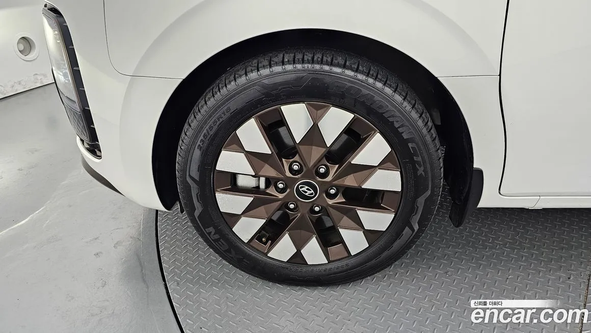 Hyundai Staria 2024 из KR, фото 6