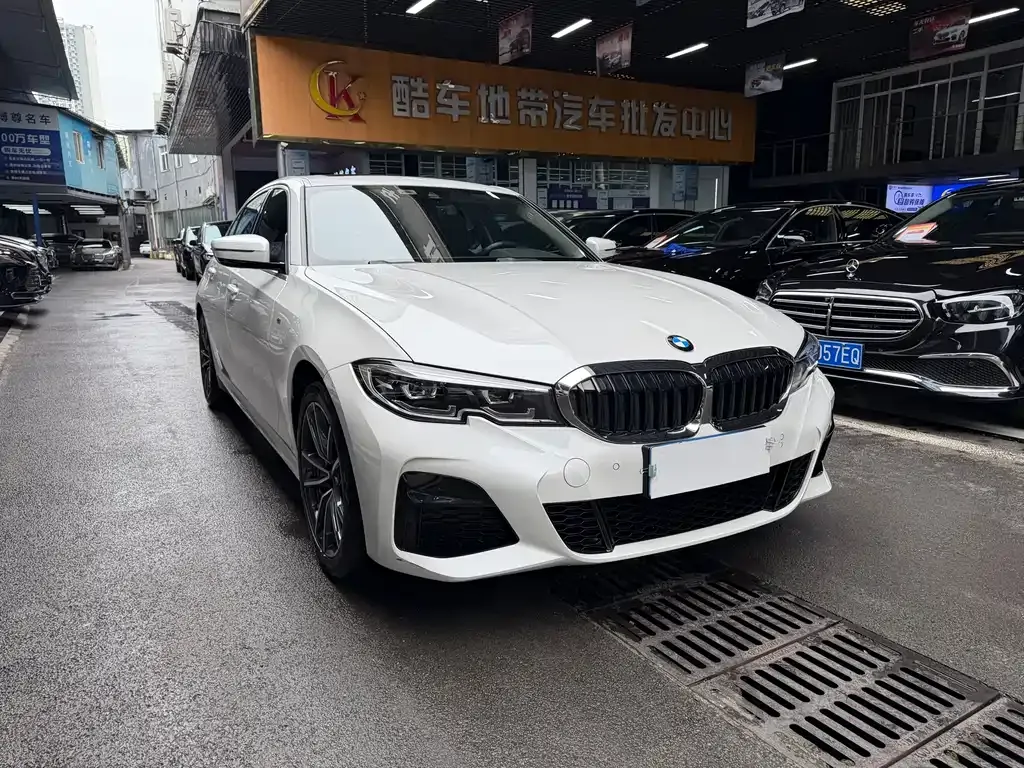BMW 3 Series — фото 10